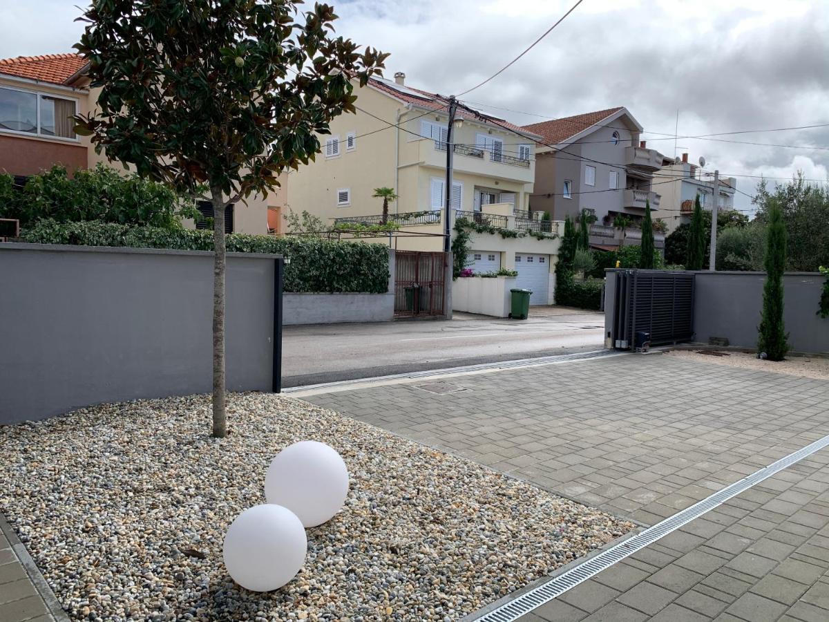 Villa Omnia Задар Екстериор снимка