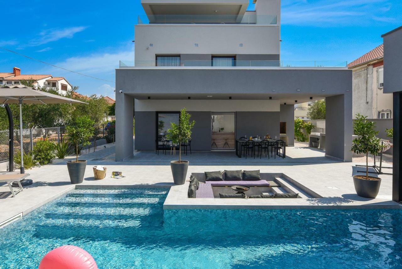 Villa Omnia Задар Екстериор снимка
