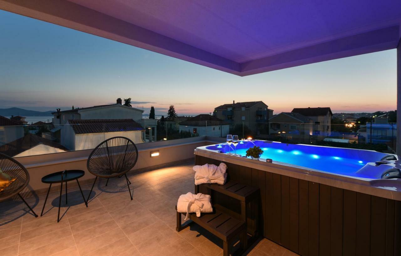 Villa Omnia Задар Екстериор снимка